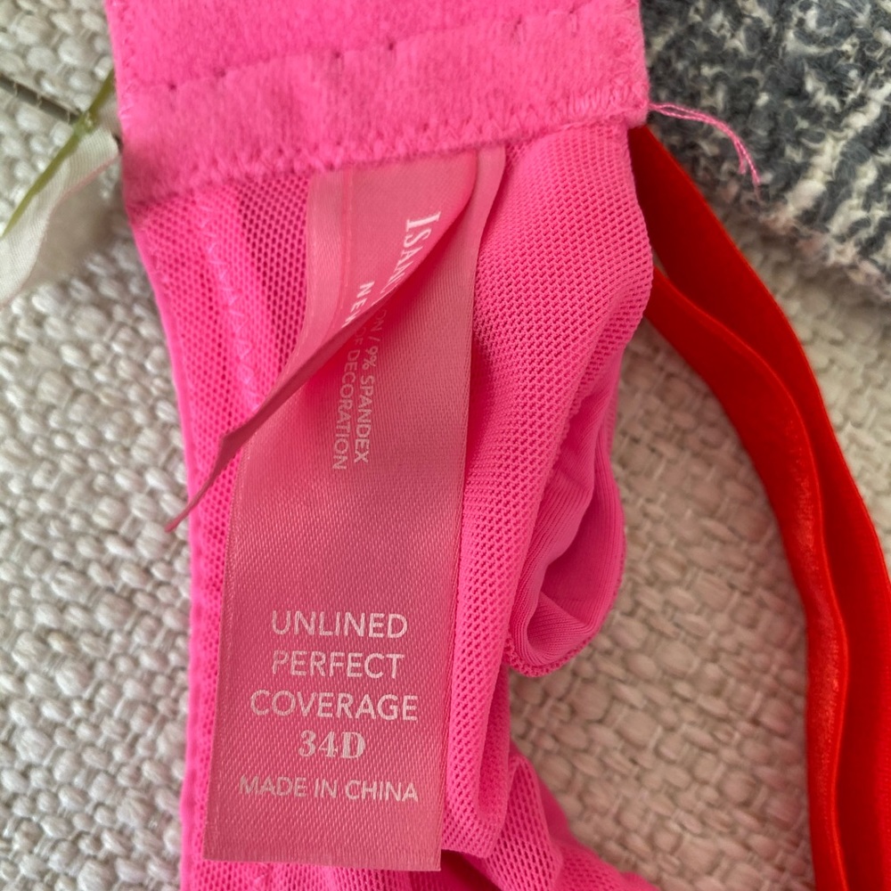Pink Bra - Picture 4 of 5